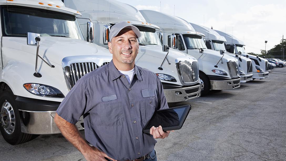 What Is A Fleet Manager & What Do They Do?