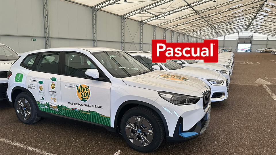 Pascual fleet in garage with Pascual logo